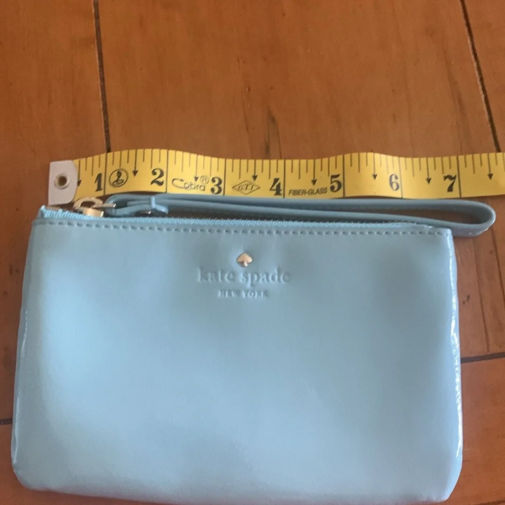 Kate Spade NY Patent Leather Blue Green Seafoam Wristlet Zip Pouch Wallet EUC